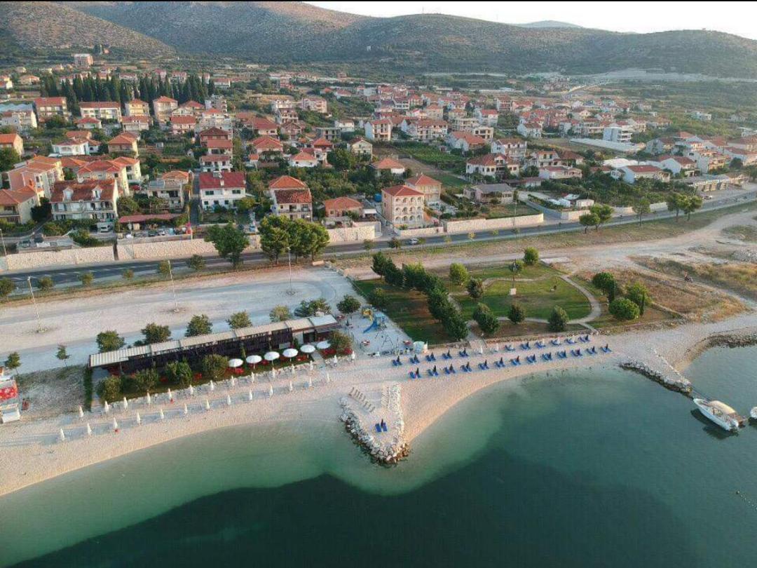 Apartment Little Marijeta Трогир Экстерьер фото