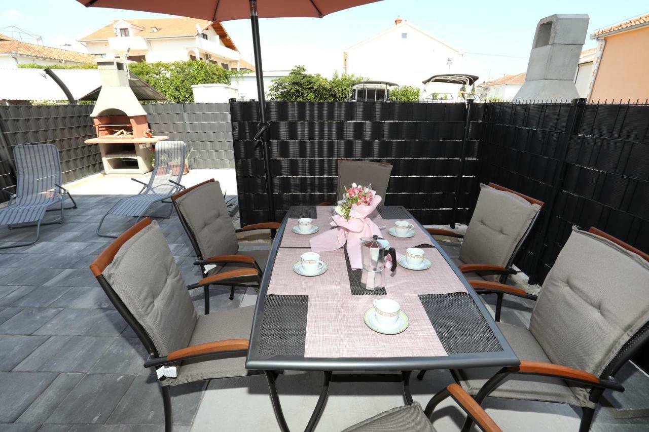 Apartment Little Marijeta Трогир Экстерьер фото