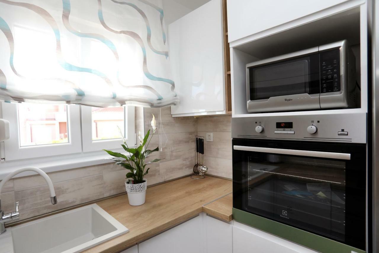 Apartment Little Marijeta Трогир Экстерьер фото